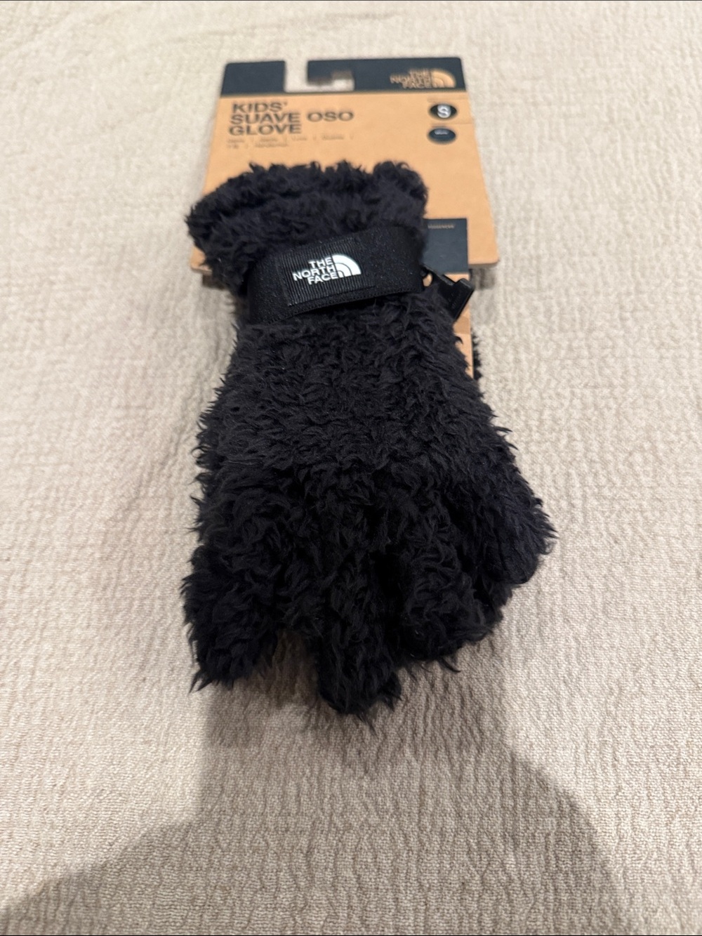 NWT The North Face Black Kids' Fuzzy Suave Oso Gloves toddler size